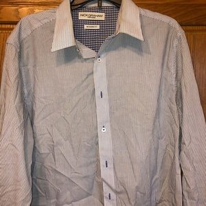Men’s dress button shirt